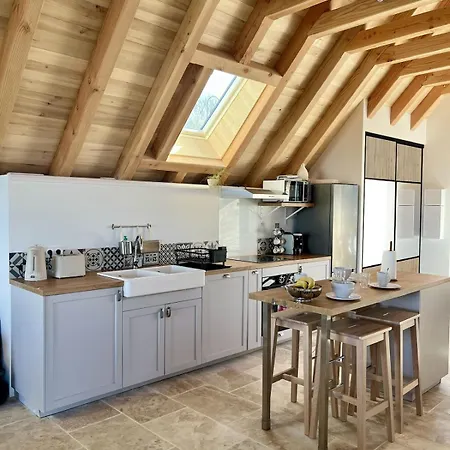 La Marilene, Grange Renovee Avec Vue Exceptionnelle Et Piscine * Loubressac